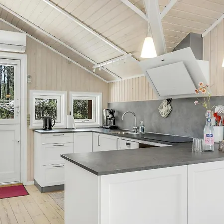 Molleodde Nexo Xi Сasa de vacaciones Vester Somarken