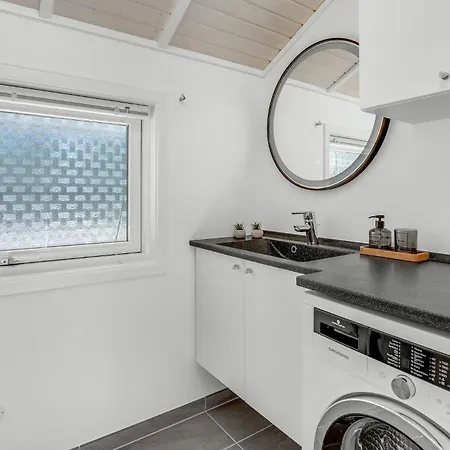 Molleodde Nexo Xi * Vester Somarken