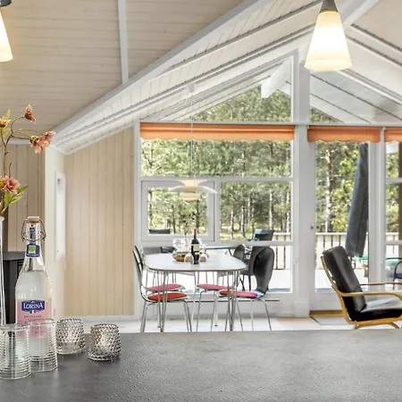 Molleodde Nexo Xi Vester Somarken